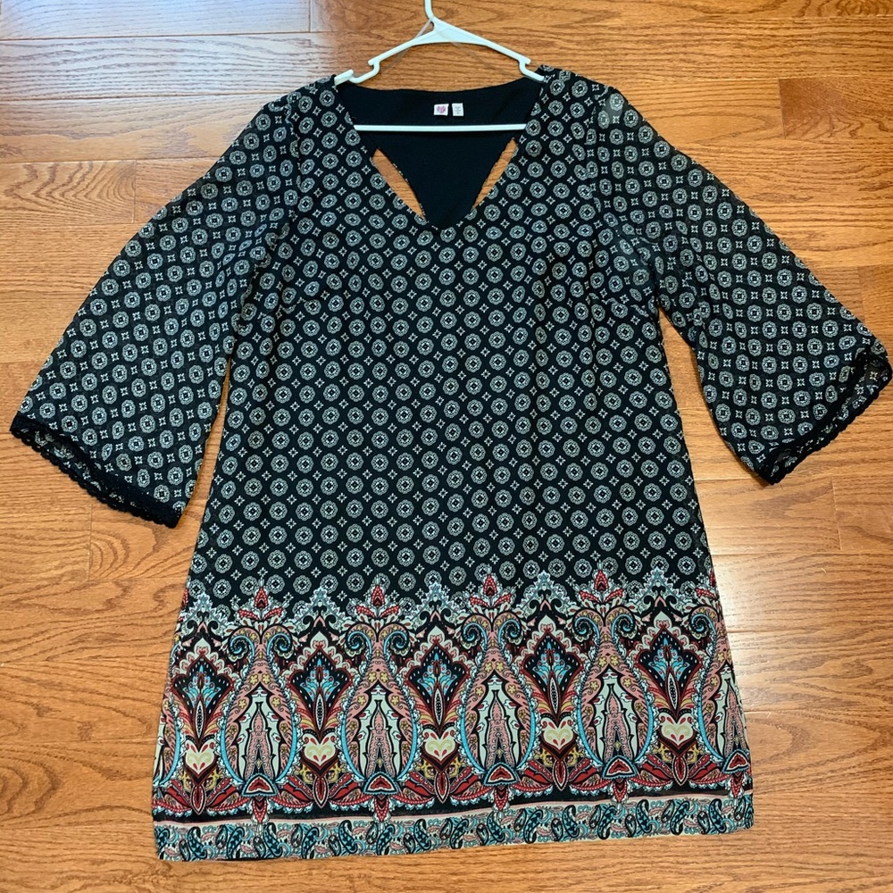 Black long sleeve dress